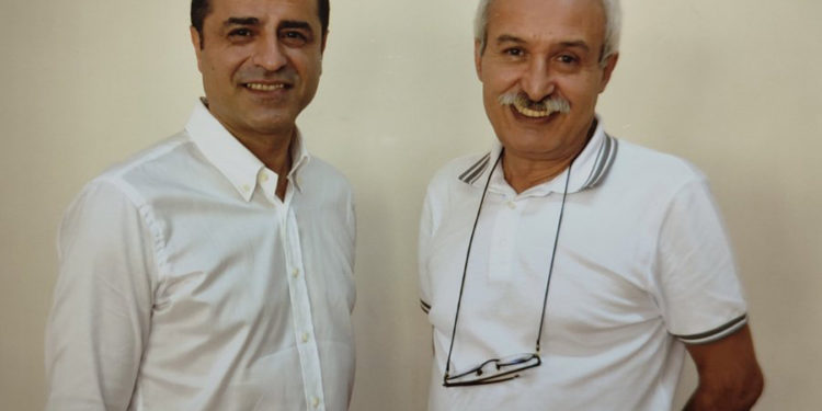 Selahattin Demirtaş’tan ‘İmamoğlu’ paylaşımı: Üzgünüm ama sarı öküzü vermeyecektiniz