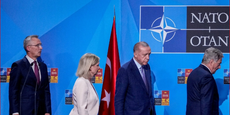 Türkiye, İsveç ve Finlandiya müzakereleri süresiz iptal edildi