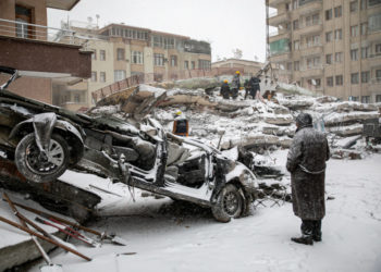 Depremin ilk gecesinde Malatya: Dondurucu soğuk, açlık ve çaresizlik