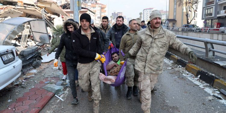 Depremde can kaybı sayısı 40 bin 689’a yükseldi