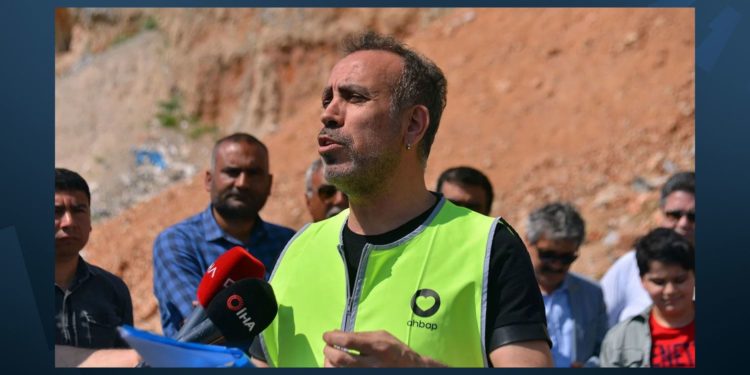 Haluk Levent’ten açıklama: Sizin paranız benim namusum; hiç kimseye vermem