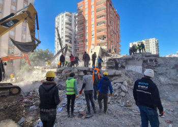 Depremlerde açıklanan can kaybı 18 bin 342’e yükseldi