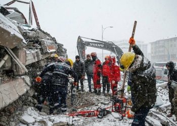 Depremde son durum: 17 bin 674 can kaybı