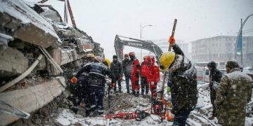 Depremde son durum: 17 bin 674 can kaybı