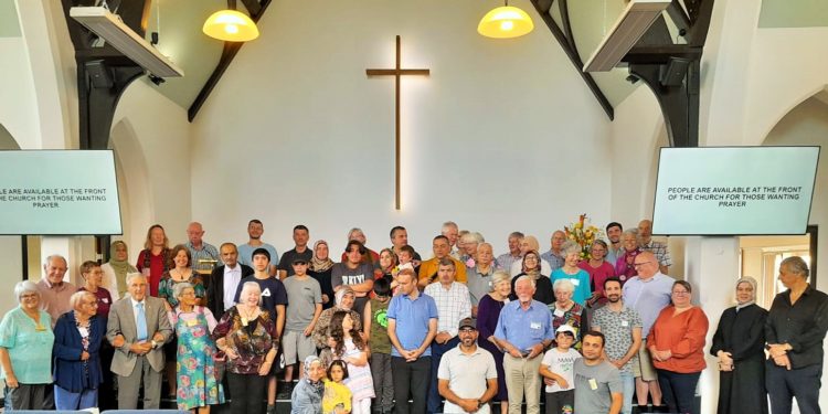 Türkiye’de tutuklu bayanların el işlemeli hediyeleri Yeni Zelandalı anneleri ağlattı