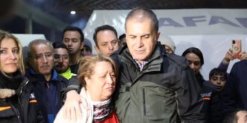 AKP Sözcüsü Çelik’in montunun fiyatı 20 bin, depremzedelere yardım 10 bin TL