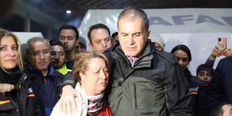 AKP Sözcüsü Çelik’in montunun fiyatı 20 bin, depremzedelere yardım 10 bin TL