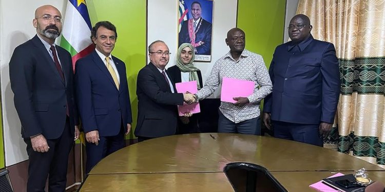 Maarif Vakfı’ndan enkaz altındaki Türkiye’ye ‘müjde’: AKP rejimi, Hizmet okulunu gasp etmeyi müjdeledi