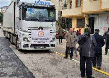 Şahkulu Sultan Vakfı’nın yardım TIR’ı gasp edilmek istendi: Direnen vatandaş bacağından vuruldu