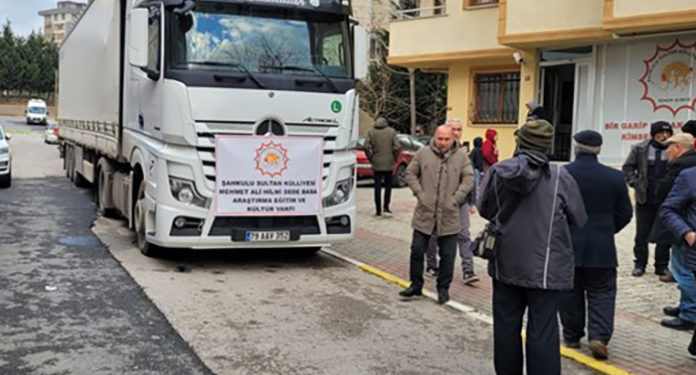 Şahkulu Sultan Vakfı’nın yardım TIR’ı gasp edilmek istendi: Direnen vatandaş bacağından vuruldu