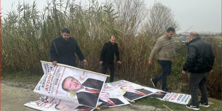 Erdoğan’ın Aydın’da yapacağı miting öncesi afişleri sökülüp dereye atıldı
